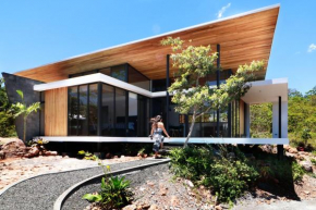 Casa Roca, Eco Community San Mateo